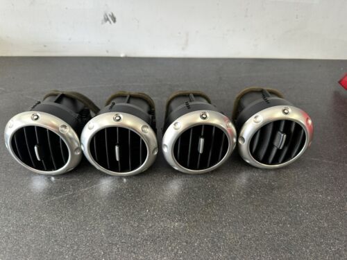 AUDI TT MK1 AIR VENT SET 8N0820901