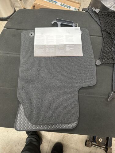 Genuine LHD Audi tt Mk1 mats (NOS New Old Stock)